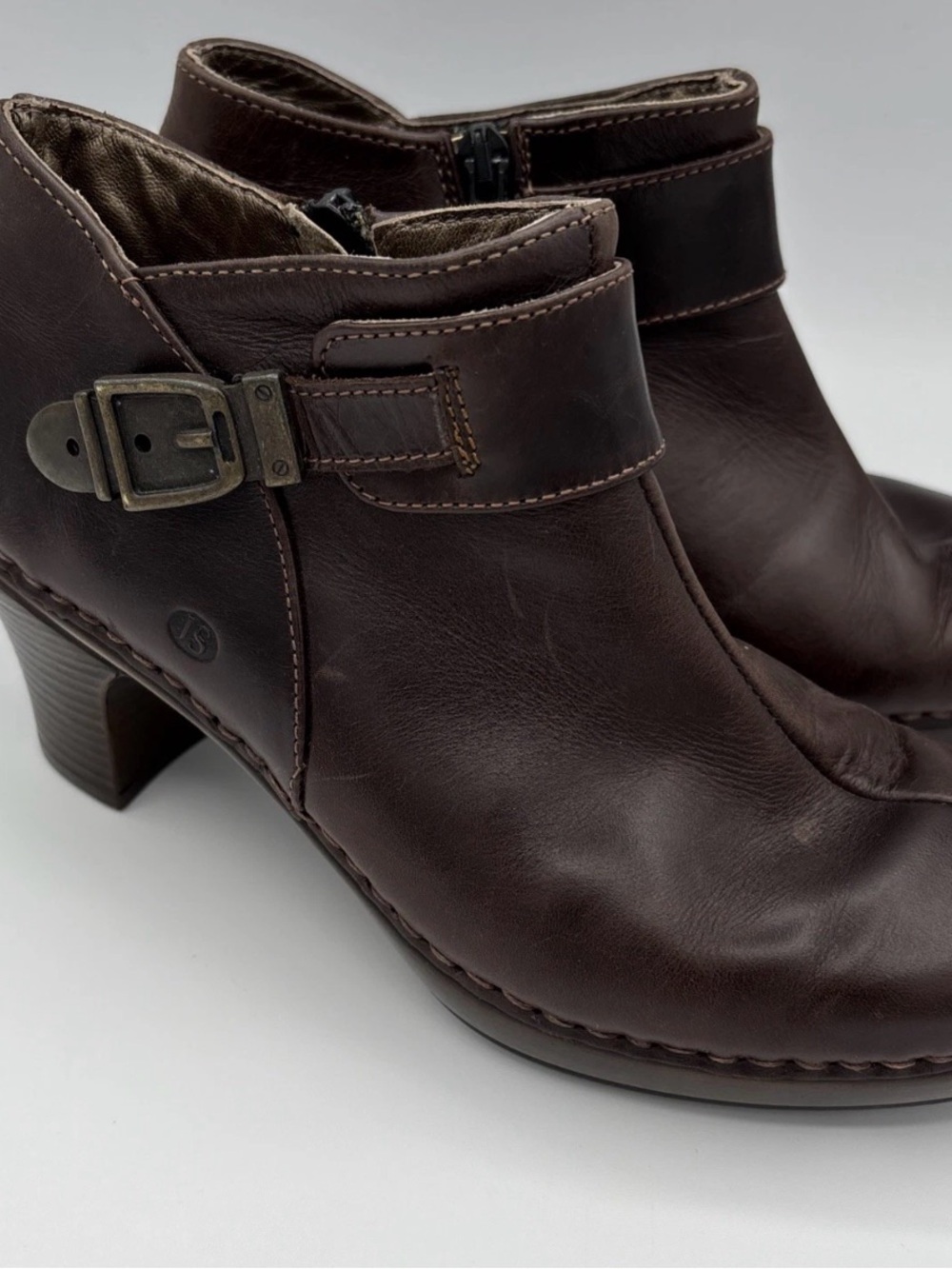 Josef Seibel Brown Leather Ankle Heels Booties Side Zip Belt Women’s Size 37/6.5